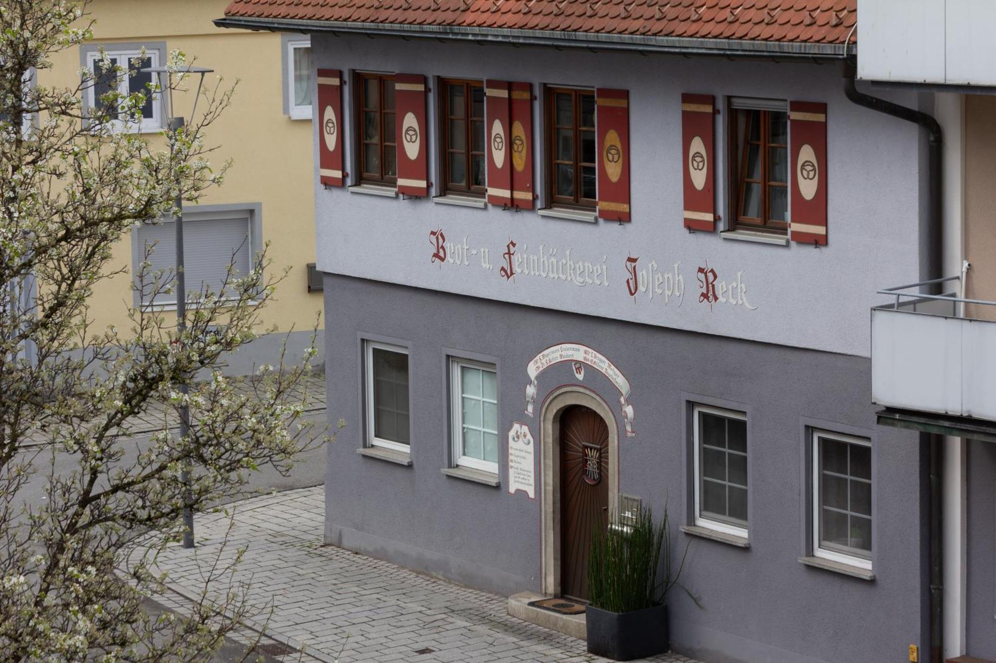 Storchennest - Schoenes, Ruhiges Apartment Mit Sonnenterrasse 泰特南 外观 照片